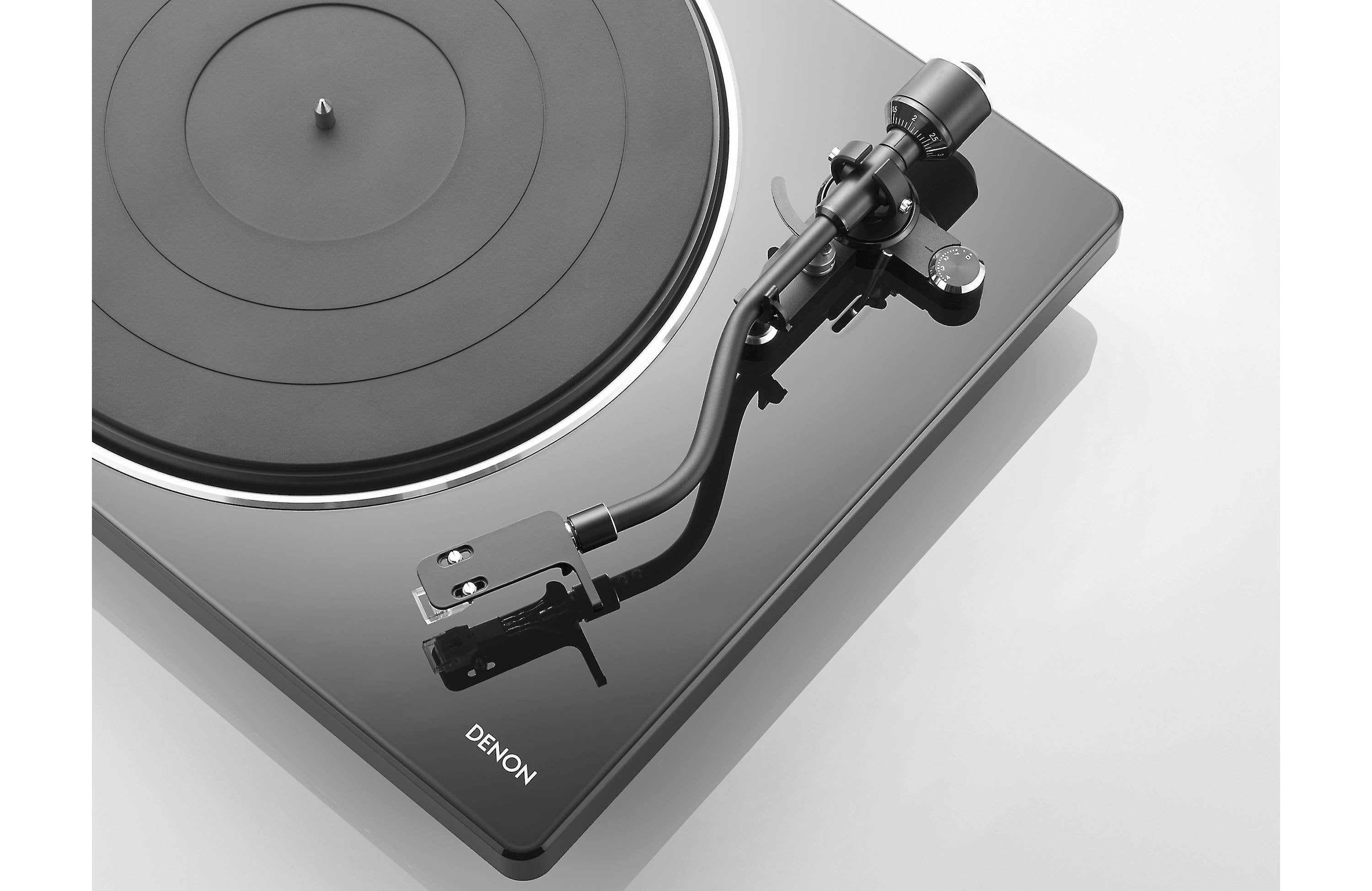 Denon DP-400 Automatic Turntable (Refurbished)