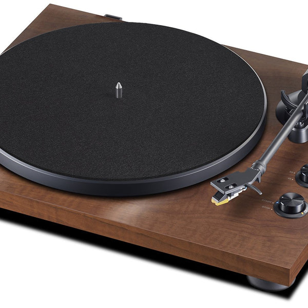 TEAC TN-280BT 2-speed Analog Turntable with Phono EQ and Bluetooth  (Certified Refurbished)